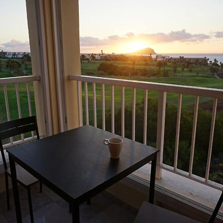 Golf Del Sur Apartment - Magnificent Panorama Of The Ocean, El Teide, And Montana Roja ซานมิเกลเดียโบนา ภายนอก รูปภาพ
