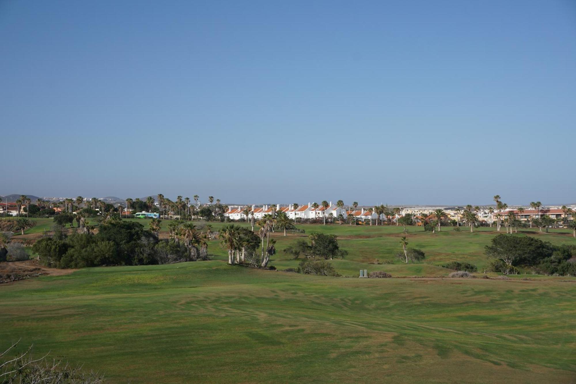 Golf Del Sur Apartment - Magnificent Panorama Of The Ocean, El Teide, And Montana Roja ซานมิเกลเดียโบนา ภายนอก รูปภาพ