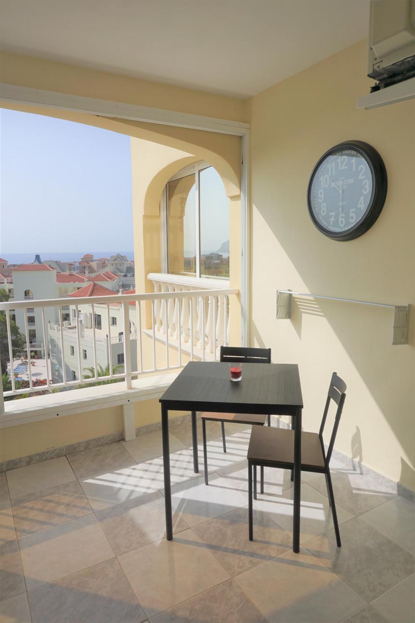 Golf Del Sur Apartment - Magnificent Panorama Of The Ocean, El Teide, And Montana Roja ซานมิเกลเดียโบนา ภายนอก รูปภาพ