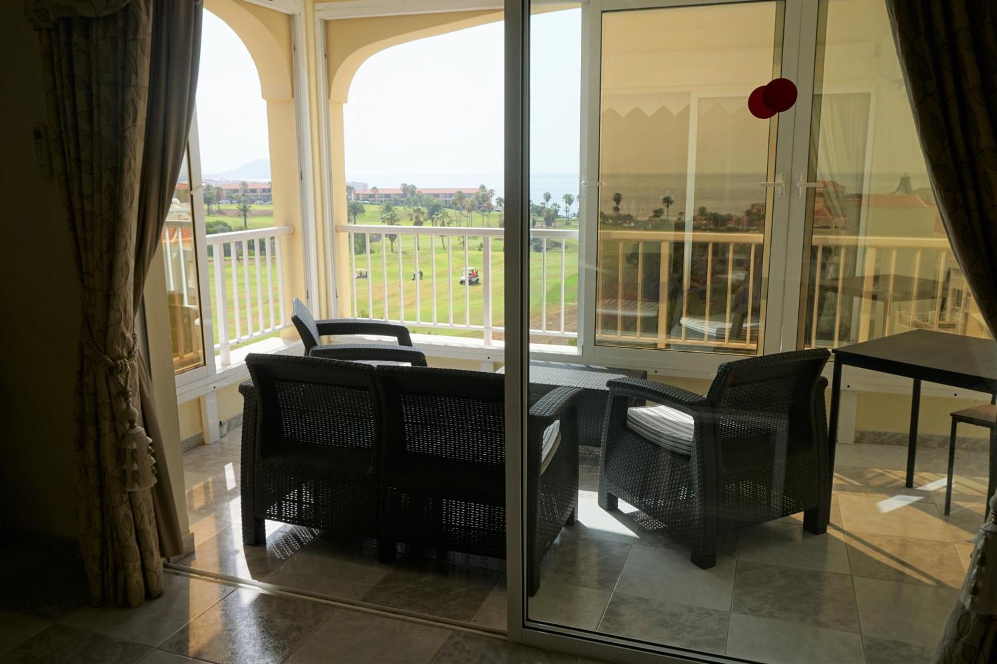 Golf Del Sur Apartment - Magnificent Panorama Of The Ocean, El Teide, And Montana Roja ซานมิเกลเดียโบนา ภายนอก รูปภาพ